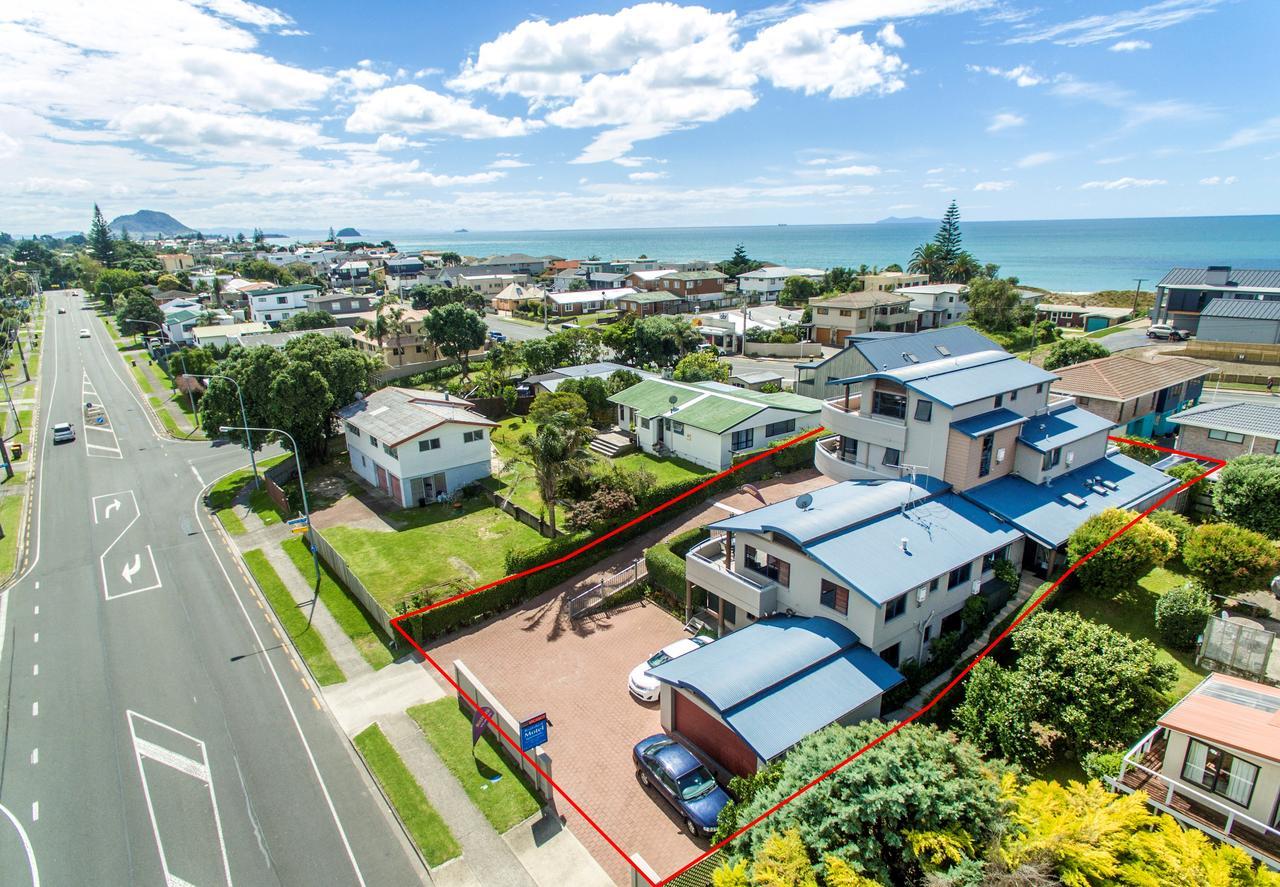 Boatshed Motel Apartments Маунт-Маунгани Экстерьер фото